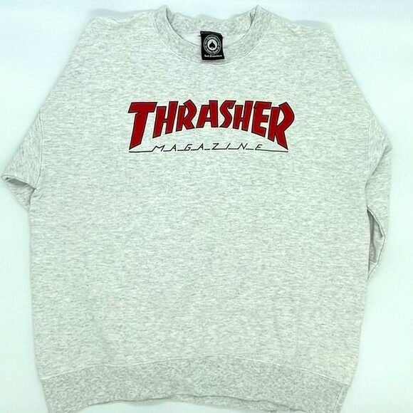 Classic Grey/Red Thrasher Crew Neck Sweater in Men's Small - Gently Loved - Picture 3 of 8